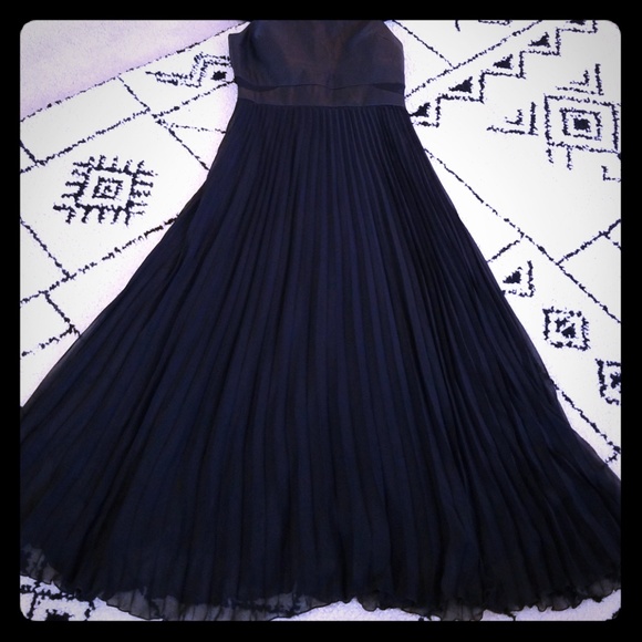 Boston Proper Dresses & Skirts - NWOT Off Shoulder Gown